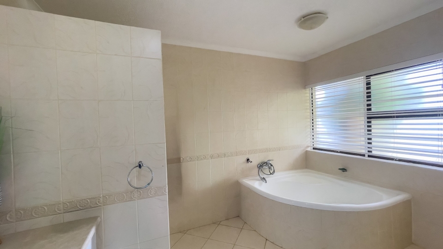 4 Bedroom Property for Sale in Groot Brakrivier Central Western Cape